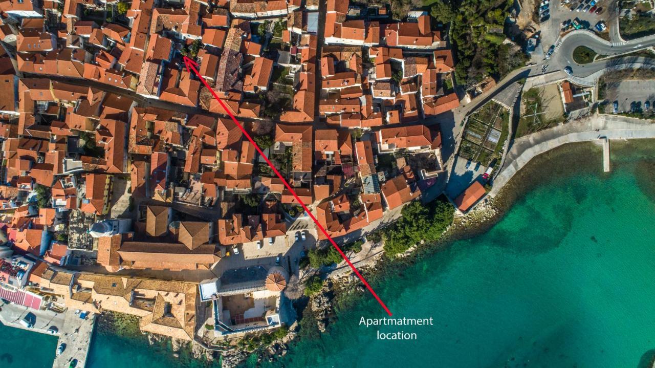 Апартаменти La Casa Di Pietra Крк Екстер'єр фото